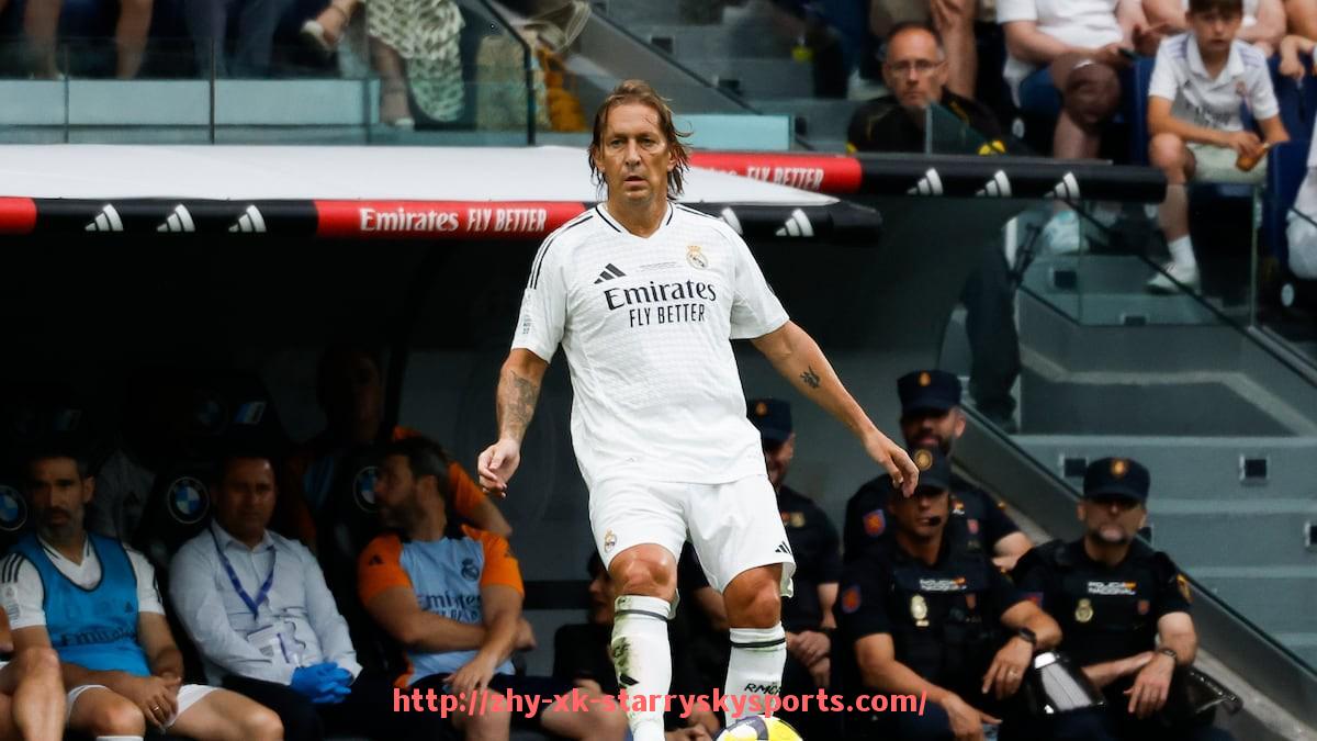 星空体育-NBA总决赛第三场回顾及关键时刻分析