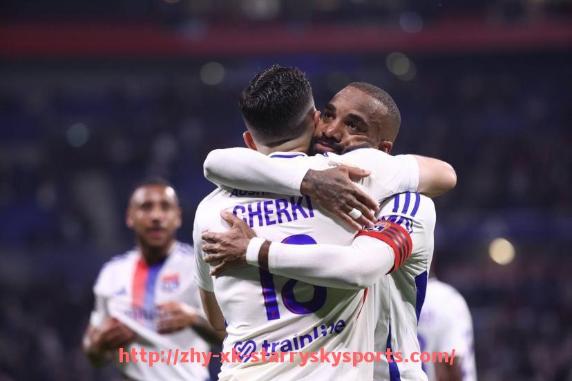 星空体育-法甲各大球队进攻战术的演变与优化策略研究