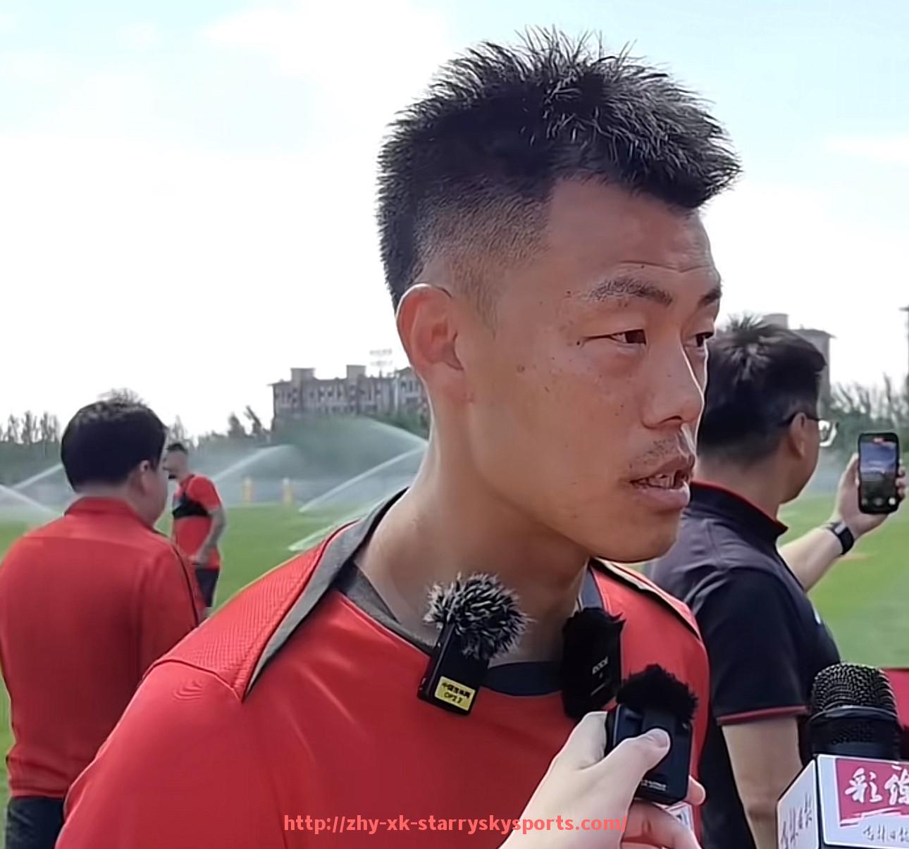 星空体育-法甲防守策略研究：强队防线构建及关键球员